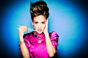 Jennifer Lopez Tous