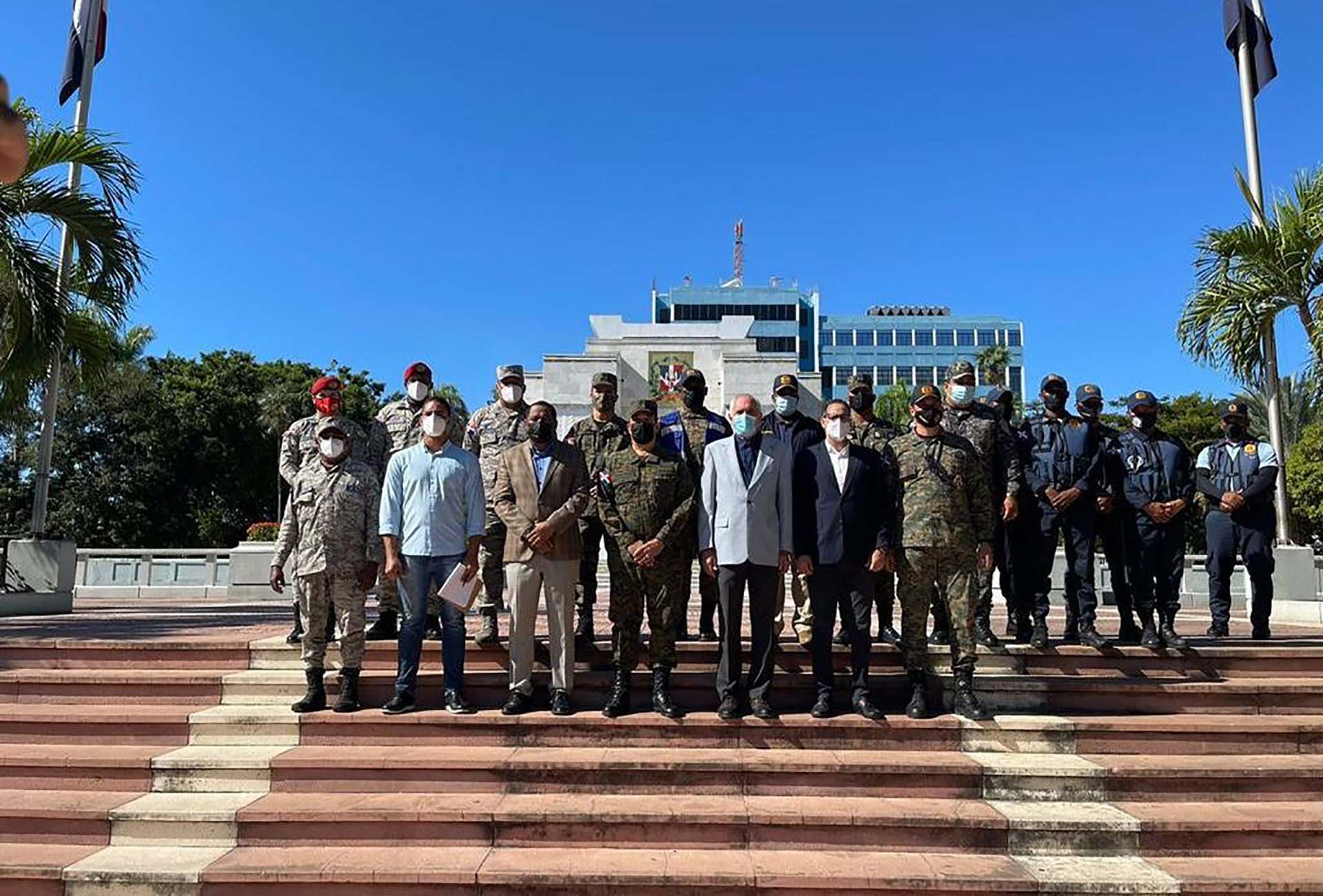 Formation d’une commission chargée d’assurer la sécurité du parc de l’Indépendance RÉPUBLIQUE