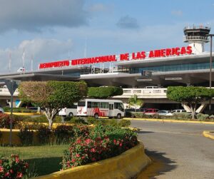 Parqueo Aeropuerto Nacional De Las Américas